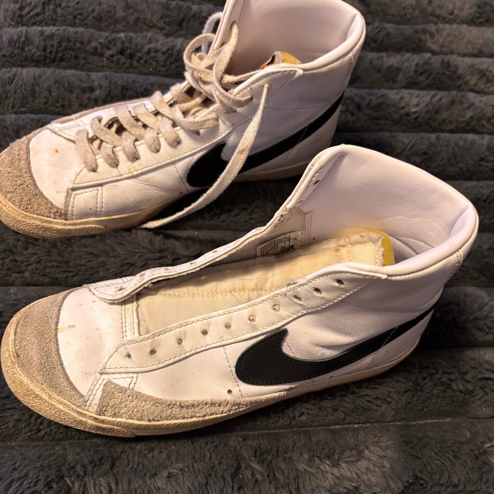 Nike